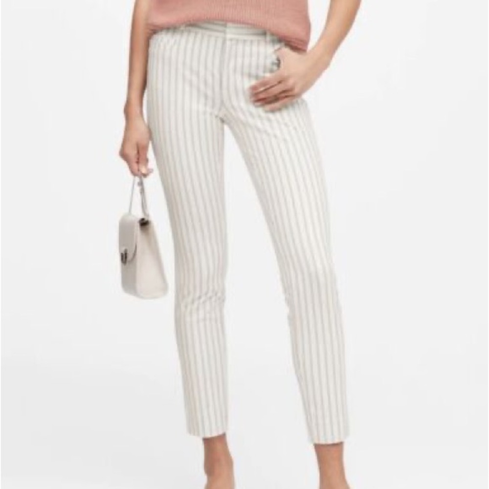BANANA REPUBLIC SLOAN PANT - size 2P - White with navy stripes - NWT